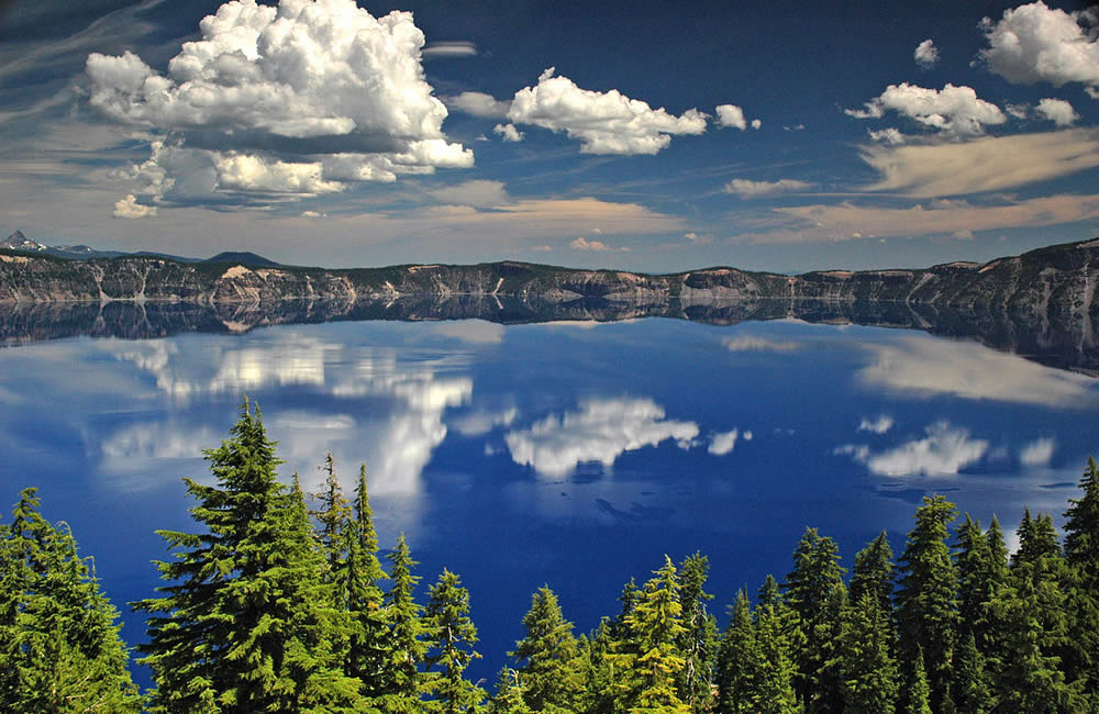 crater lake vortex